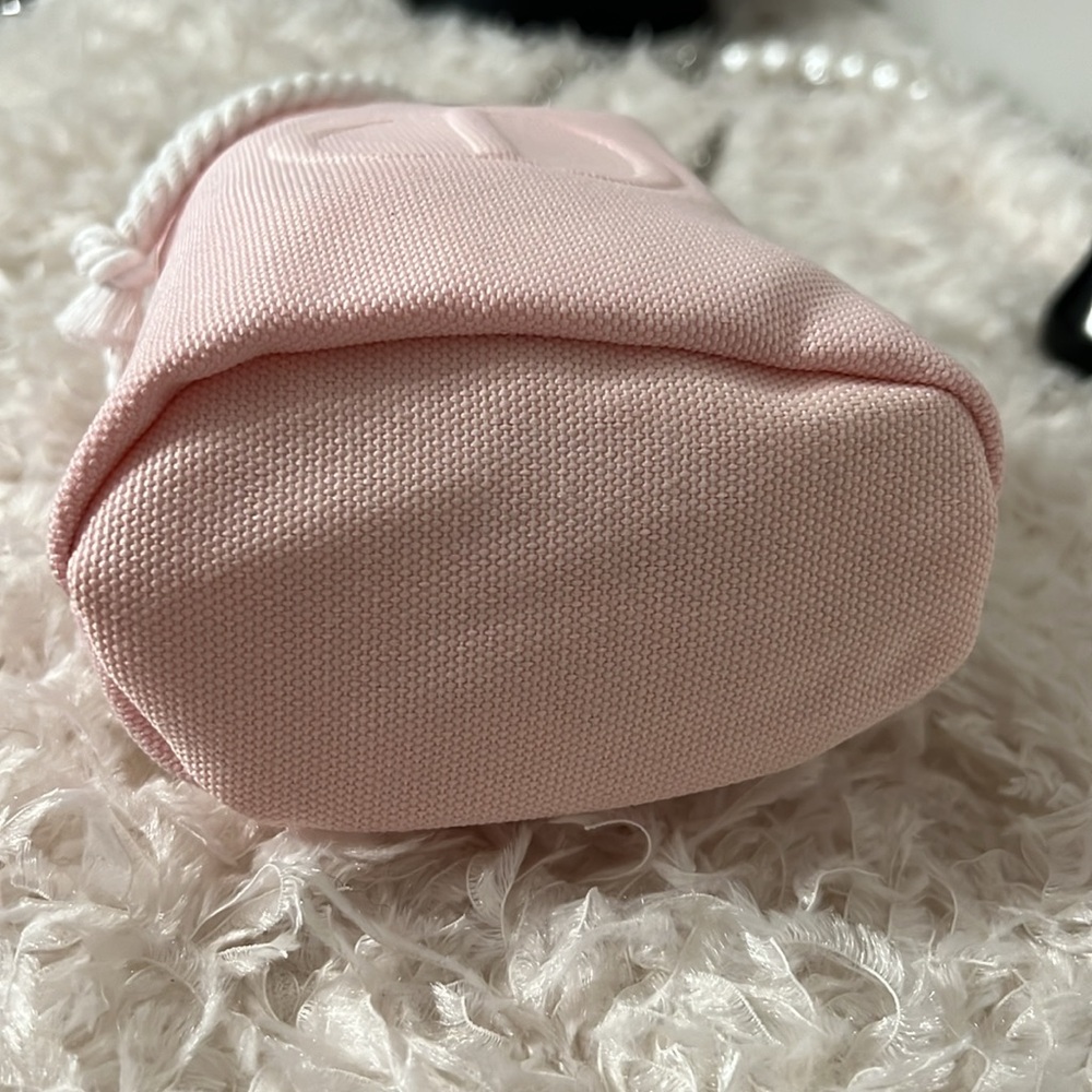 New! Dior Beauty Drawstring Pink Pouch with Crossbody Strap and Charm - Picture 7 of 15
